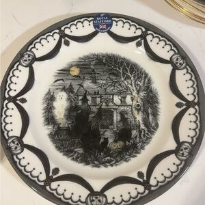 Royal Stafford Black and White Gothic Mansion Plate